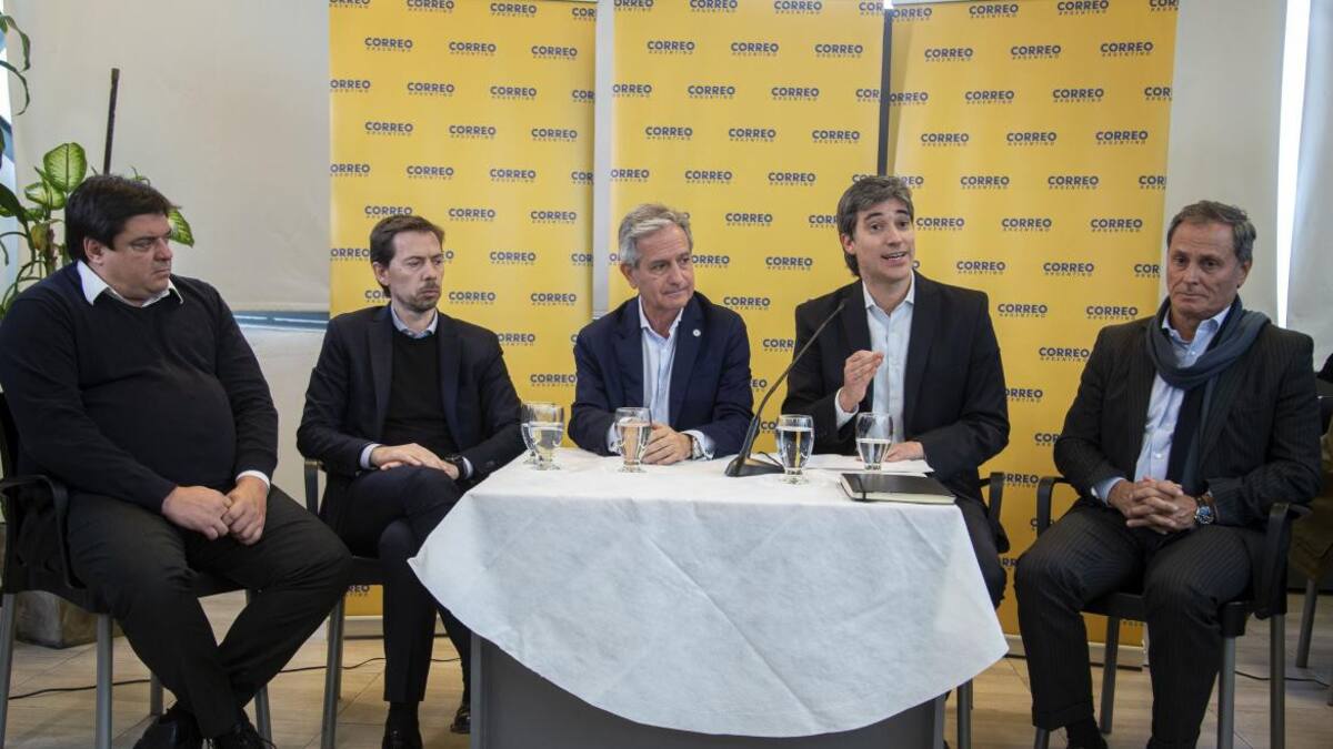 Gobierno remarcó que la votación del domingo "va a ser la más transparente de la historia", NA