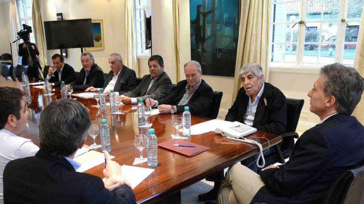 Gobierno y sindicalistas