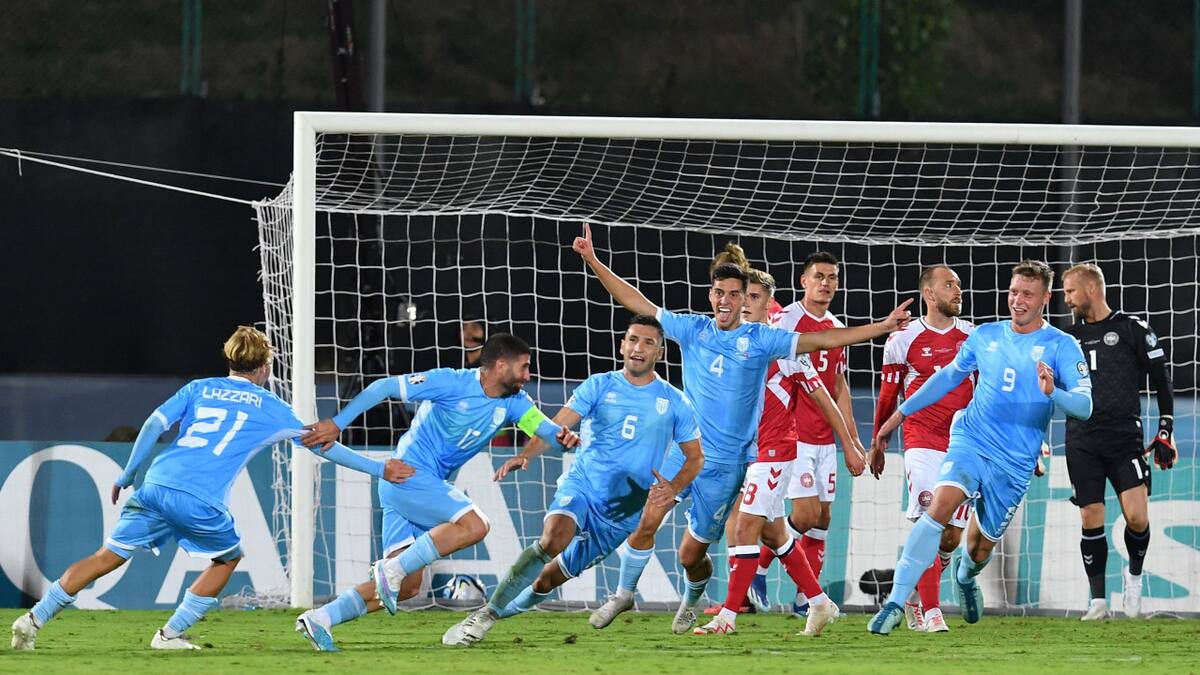 La débil San Marino no pudo ante Dinamarca pero su gol se volvió viral: marcó un tanto después de dos años