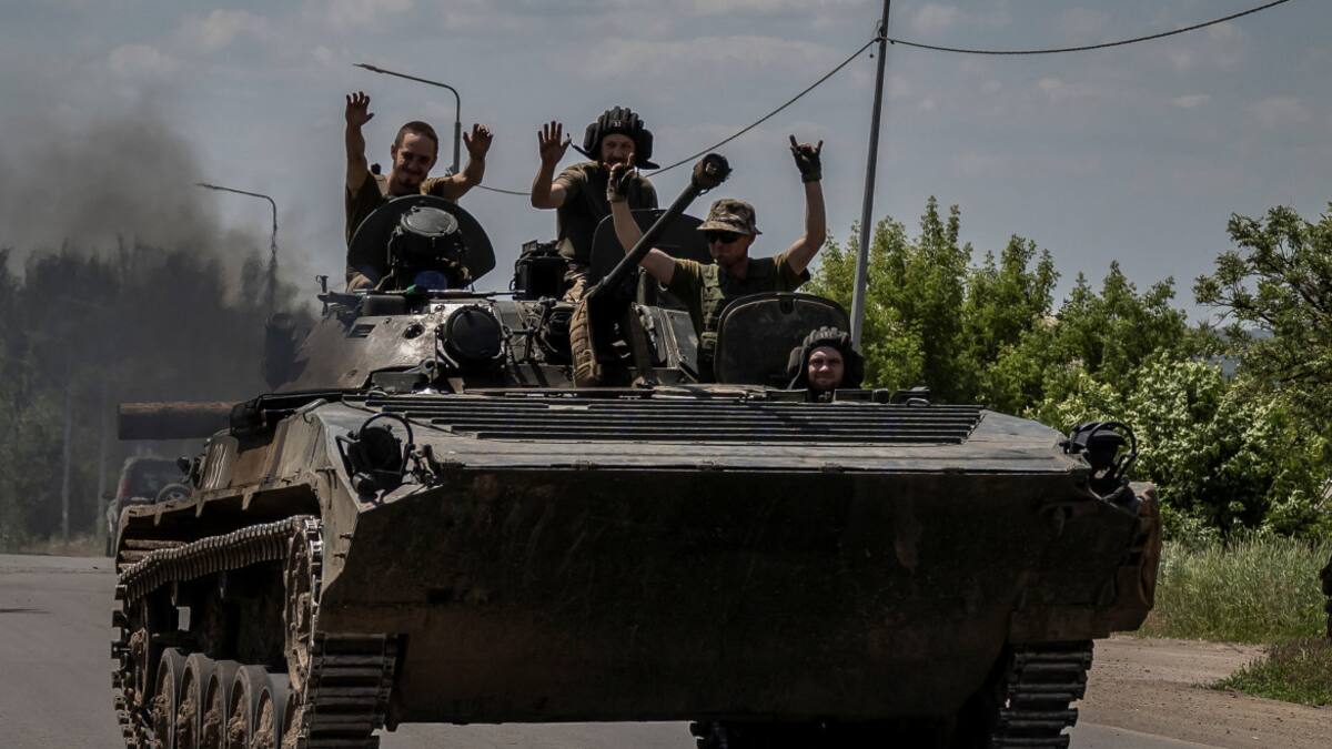 Guerra entre Rusia y Ucrania. Tanque de brigada ucraniana. Foto: Reuters.