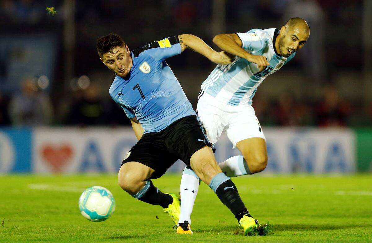 Guido Pizarro, con la camiseta de la Selección argentina. Foto: Reuters/Andres Stapff