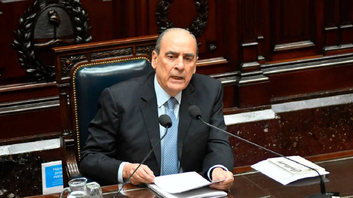 Guillermo Francos brindó su primer informe de gestión ante el Congreso. Foto: NA