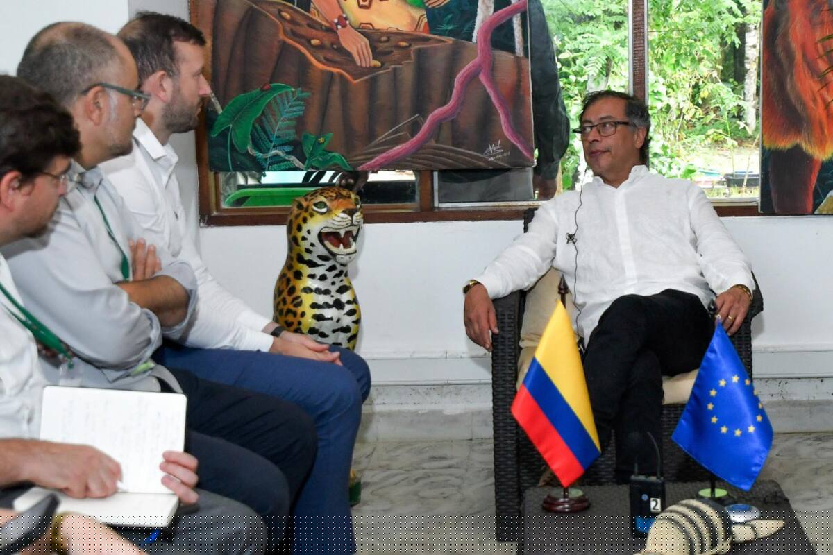 Gustavo Petro se reunió con Virginijus Sinkevicius. Foto: EFE.