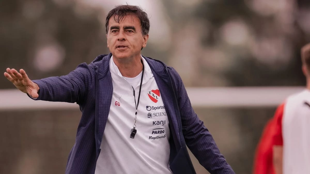 Independiente echó a Gustavo Quinteros tras la goleada 4 a 0 ante Atlético Tucumán: quién es el nuevo DT