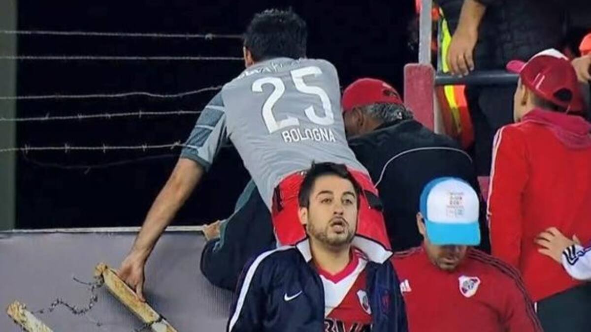 Hincha de River Plate cayó de tribuna