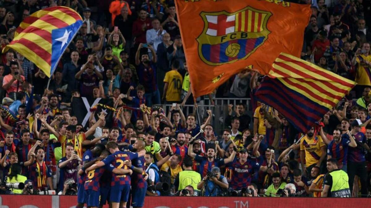 Hinchada del Barcelona F.C., foto NA
