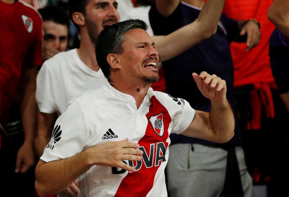 Hinchas - Al Ain vs River - Mundial de Clubes Reuters