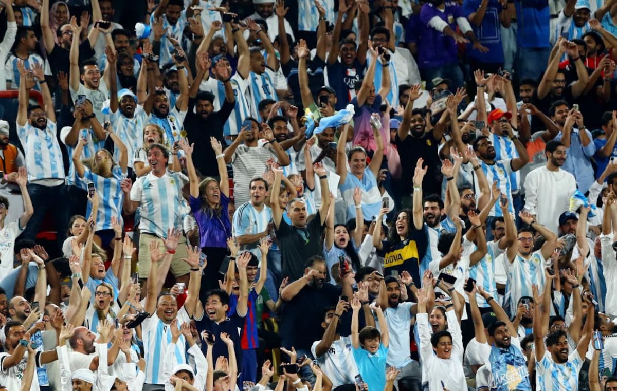 Amistoso Selección Argentina vs. Emiratos árabes, hinchas, Reuters