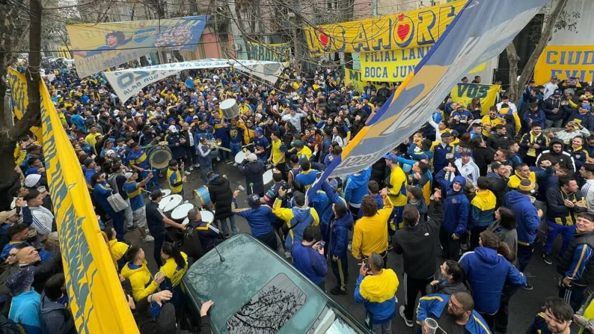 Hinchas de Boca reunidos previo a un partido. Foto: Instagram @lapreviademari