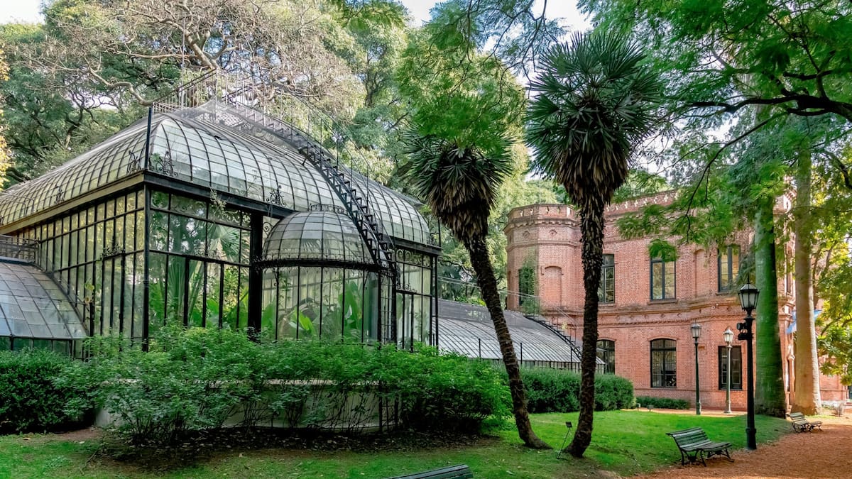 El secreto verde de Palermo: el sueño de Carlos Thays, un laboratorio de plantas y el experimento que cambió la yerba mate