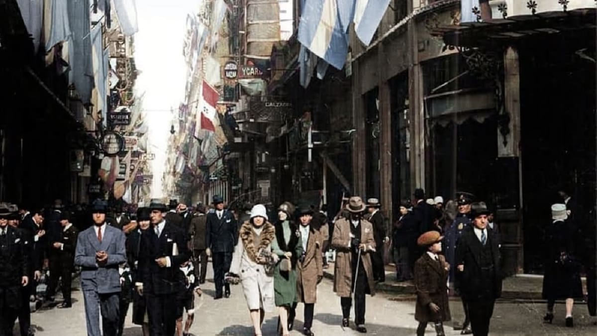 Calle Florida vista desde Sarmiento hacia Perón en 1927