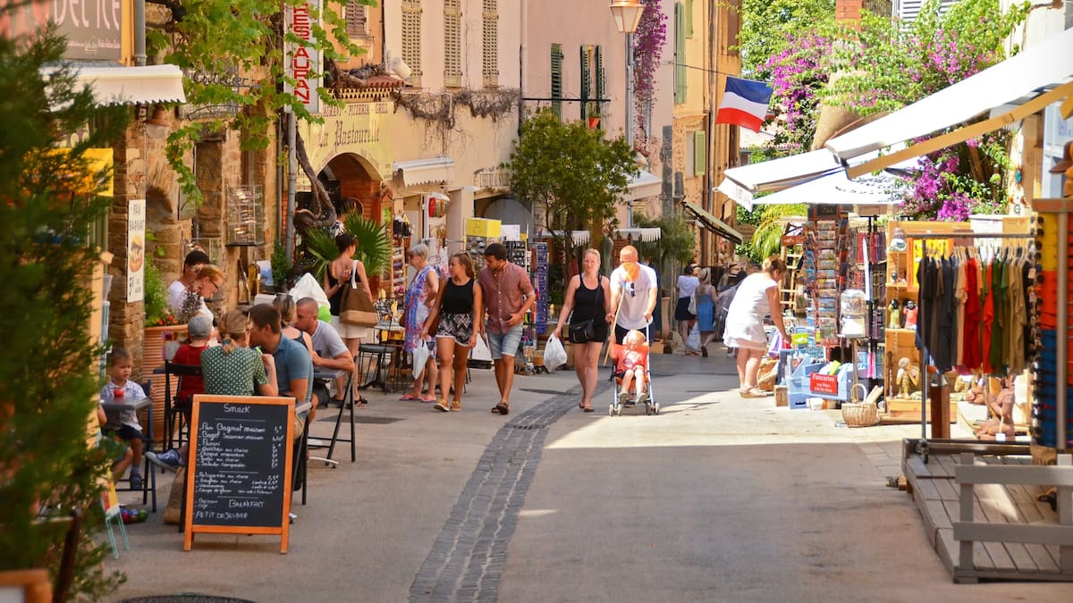 Gracias a un prócer poco mencionado: el único pueblo francés que celebra la independencia argentina cada 9 de julio