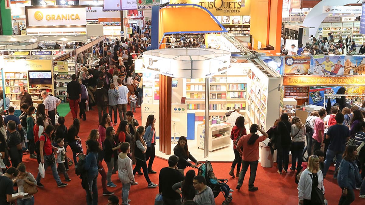 Cómo ir a la Feria del Libro 2026 sin gastar de más: quiénes ingresan gratis o con descuentos