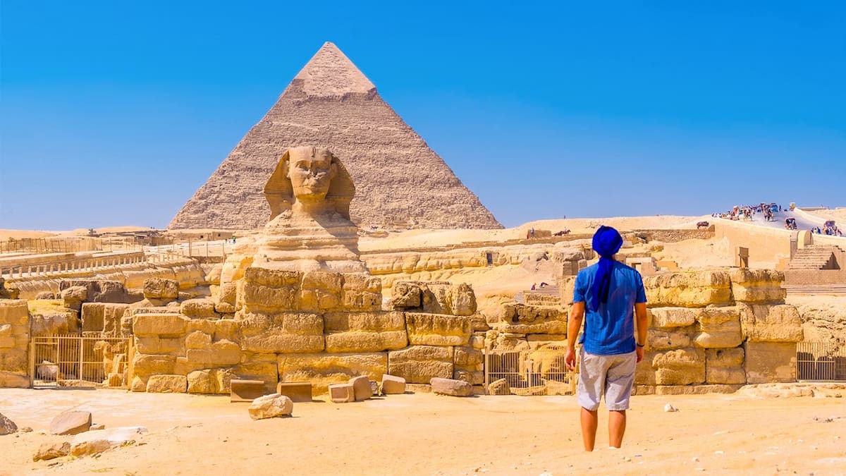 Pirámides de Egipto: el enigma milenario de su construcción y las maldiciones que aún inquietan al mundo