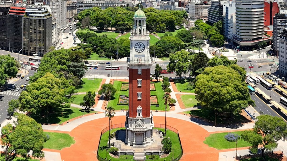 La torre más famosa de Retiro