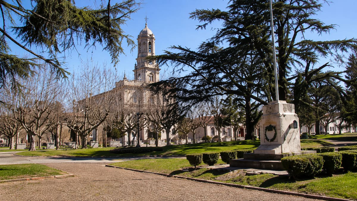 El pueblo histórico cerca de Buenos Aires que nació sin acta, conserva una reliquia sagrada y sorprende con su pasado