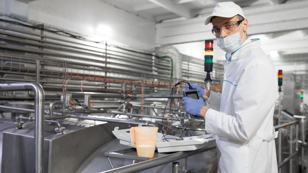 Histórica empresa láctea busca empleados tras cambiar de dueño: lista de vacantes y cómo postularse