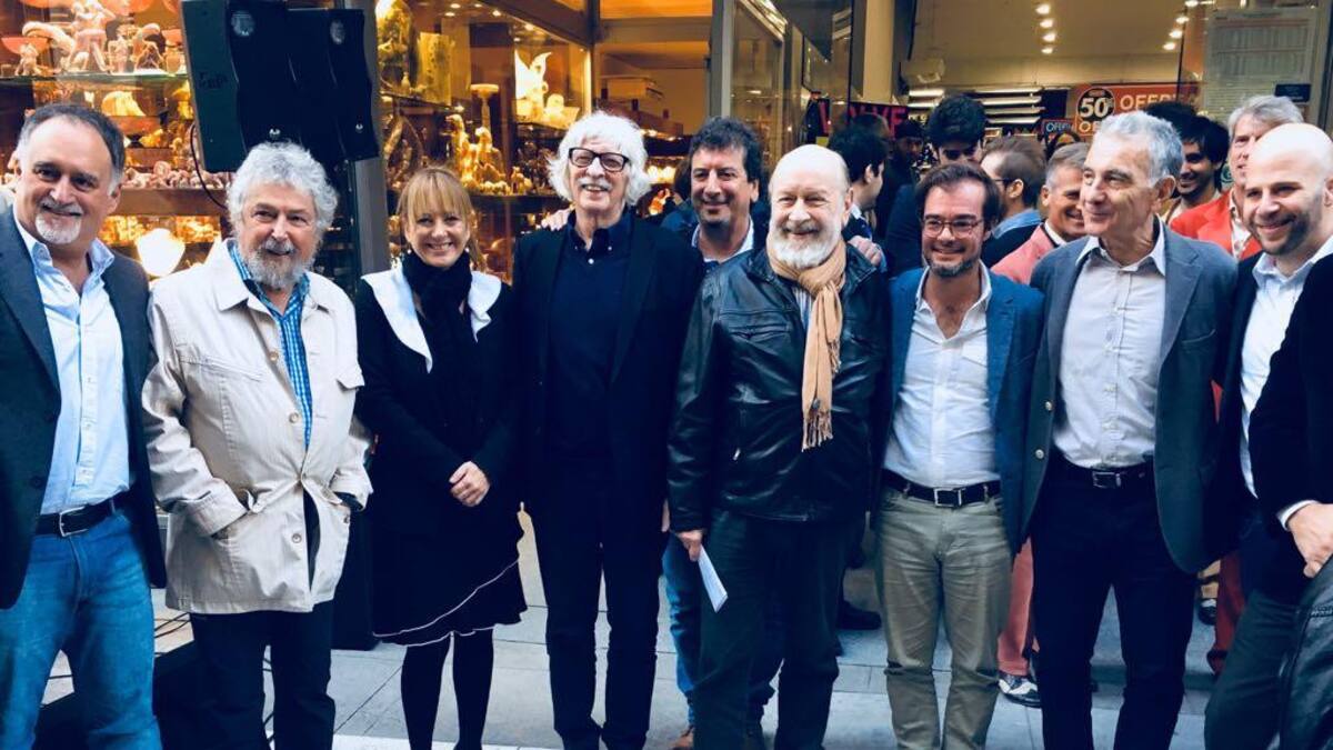 Homenaje a “Les Luthiers” por los 50 años de su primer espectáculo