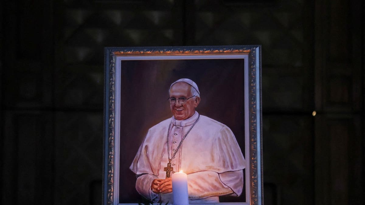 Homenaje al papa Francisco. Foto: Reuters/Valdrin Xhemaj