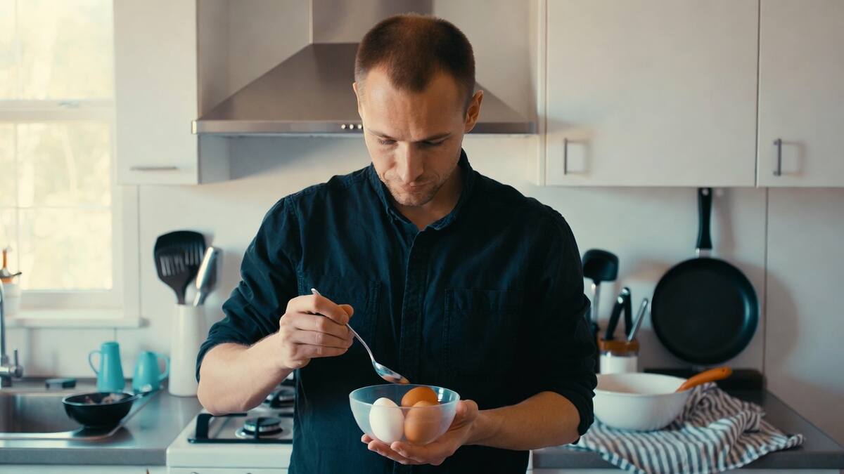 Cuatro huevos por día: el alimento que la ciencia rehabilitó después de décadas.