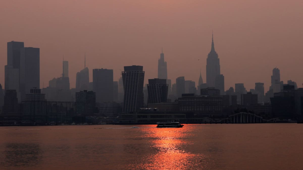 Humo por los incendios forestales. Foto: Reuters.