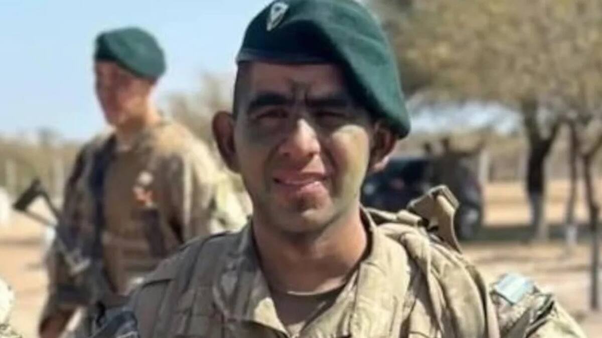 Ignacio Olivera, integrante del ejército en la Base Naval de Puerto Belgrano. Foto: NA.