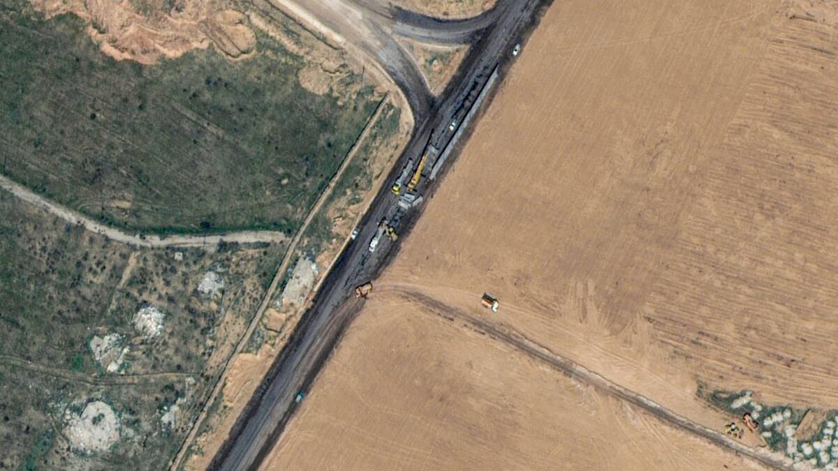 Imágenes satelitales del muro que construye Egipto en la frontera con Gaza. Foto: Reuters.