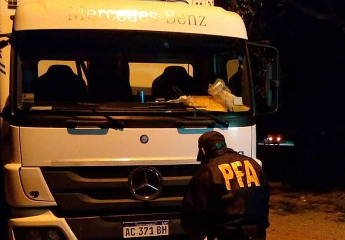 Incautan gran cantidad de dinero en control de camión en Salta