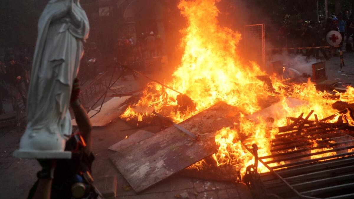 Incendio de una capilla en Chile, REUTERS