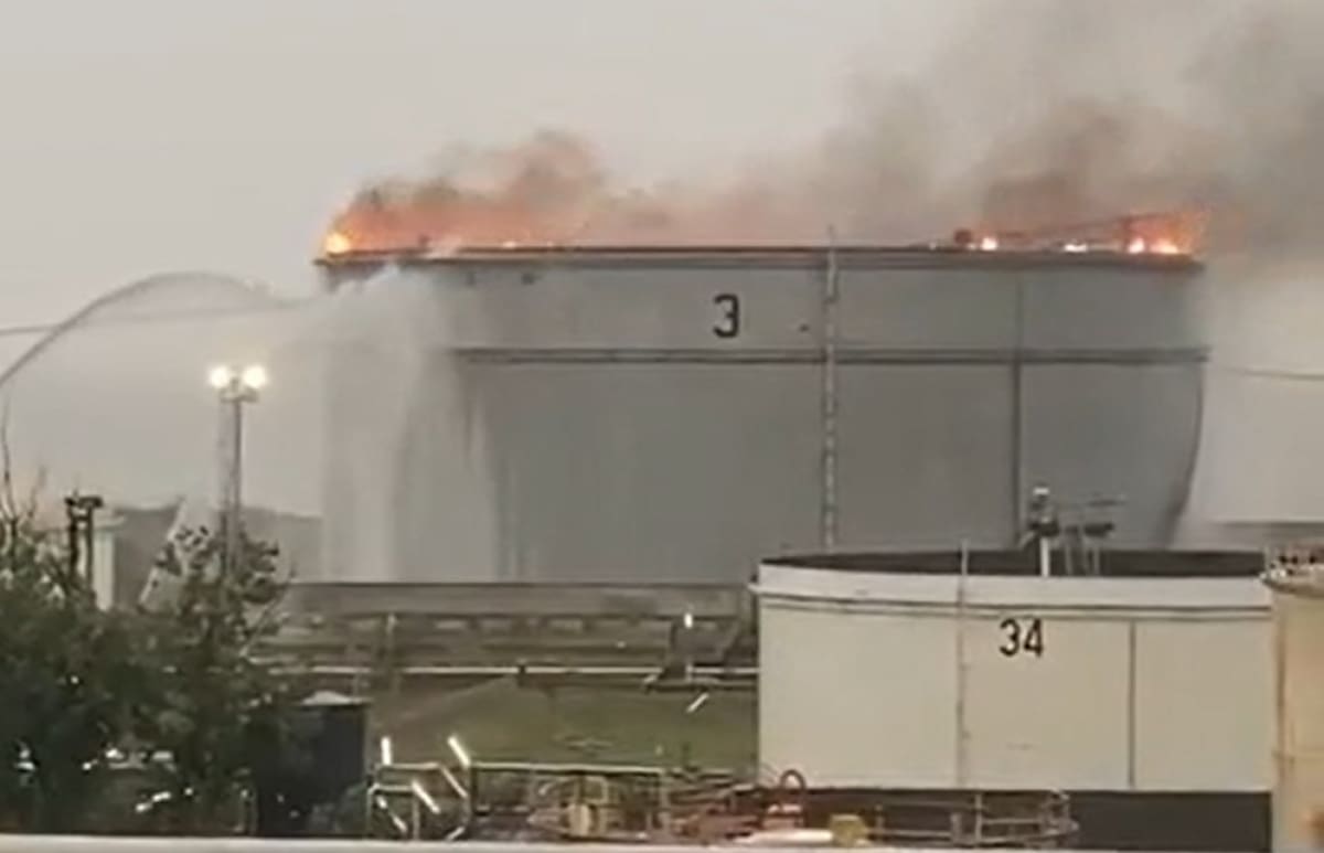 Incendio en Dock Sud. Foto: captura de video