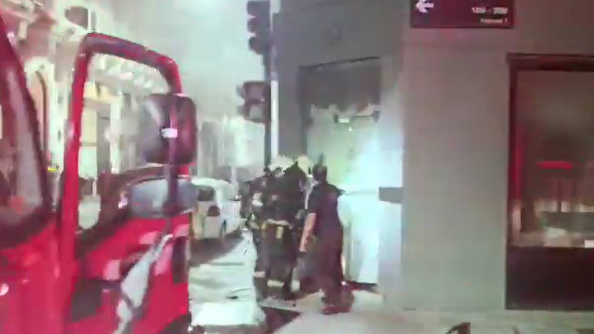 Incendio en Monserrat: debieron evacuar 18 personas de un hotel