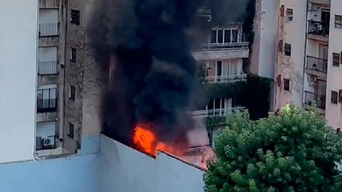 "El humo era impresionante": voraz incendio en un edificio del barrio porteño de Palermo