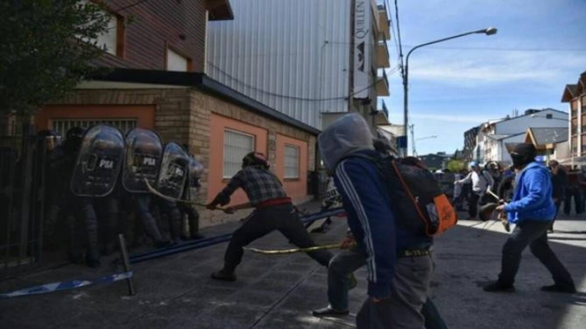 Incidentes Bariloche - Jones Huala