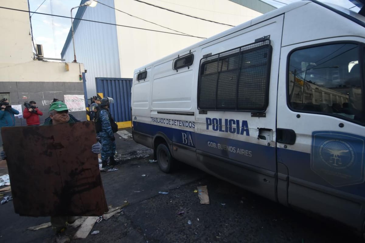 Incidentes en desalojo de planta PepsiCo (DYN)