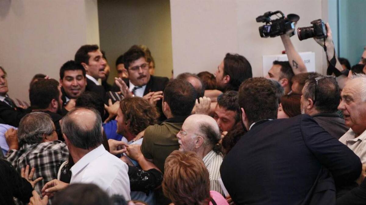 Incidentes en Diputados