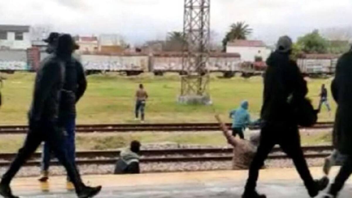 Incidentes entre barras de Racing y del Deportivo Cali.