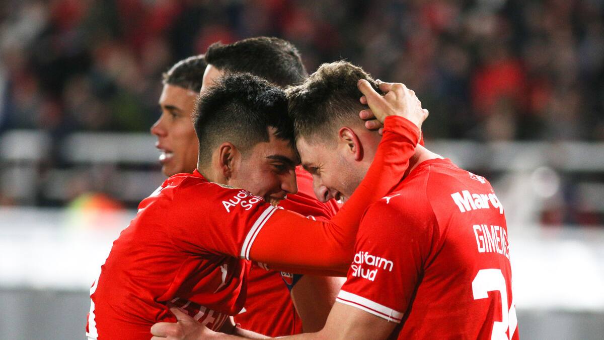 Independiente venció a Vélez en un duelo clave por la permanencia. Foto: NA.