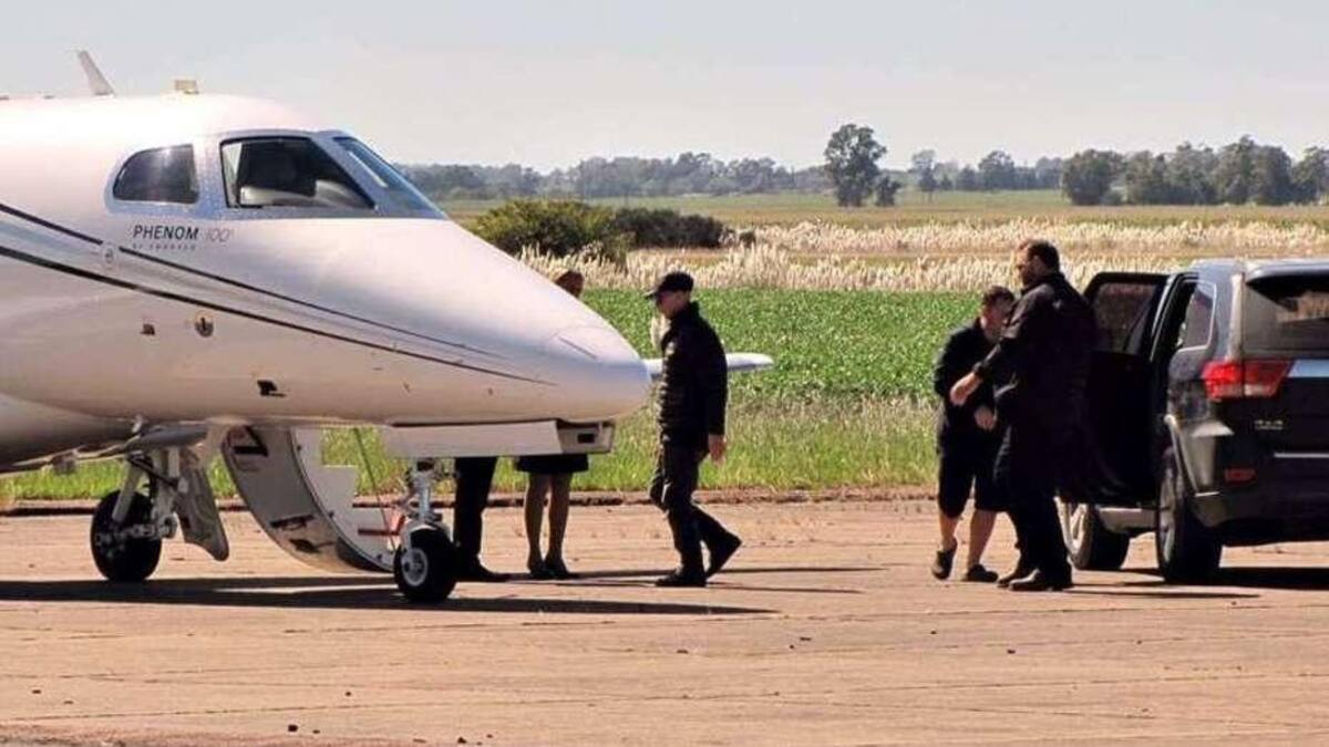 Indio Solari - avión privado