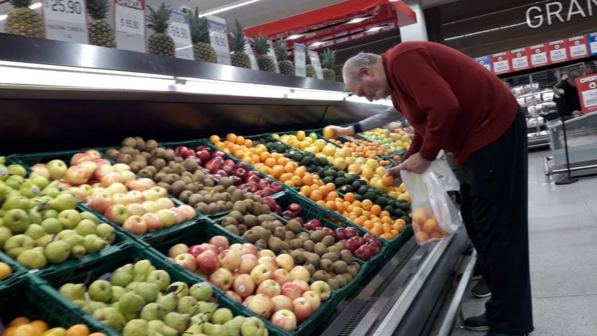 A pesar de la quita del IVA, alimentos subieron un 10% luego de las PASO