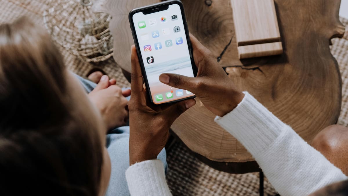 Europa avanza con leyes para prohibir el uso de redes sociales en menores de 15 años: los países que ya implementaron medidas