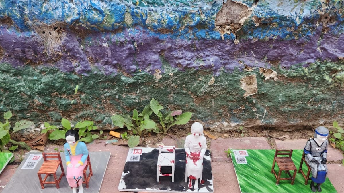 Instalación en memoria de la "Mujeres de consuelo" en el Barrio Coreano de Flores, en CABA. Foto: Gentileza Pilar Álvarez