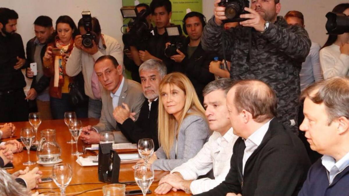 Intendentes peronistas solicitaron declarar la emergencia social en la Provincia