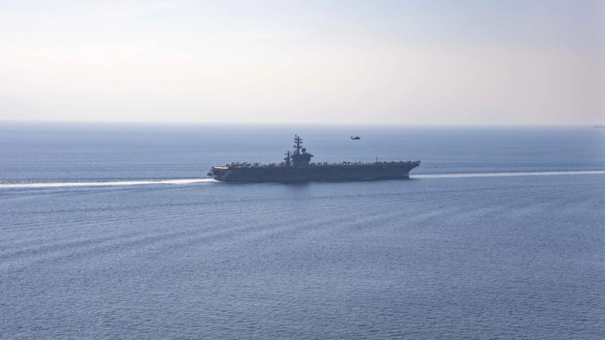 Irán aseguró que bombardeó un barco israelí en el estrecho de Ormuz.