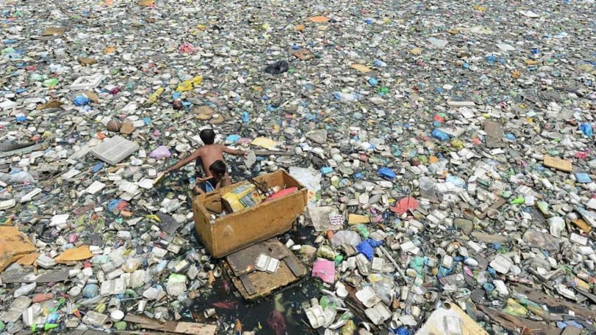 Isla de plástico en el océano Pacífico