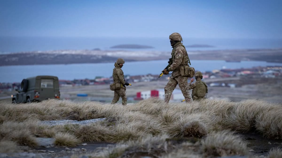 Las Islas Malvinas bajo la lupa: el ejercicio militar británico que reaviva el debate por la soberanía