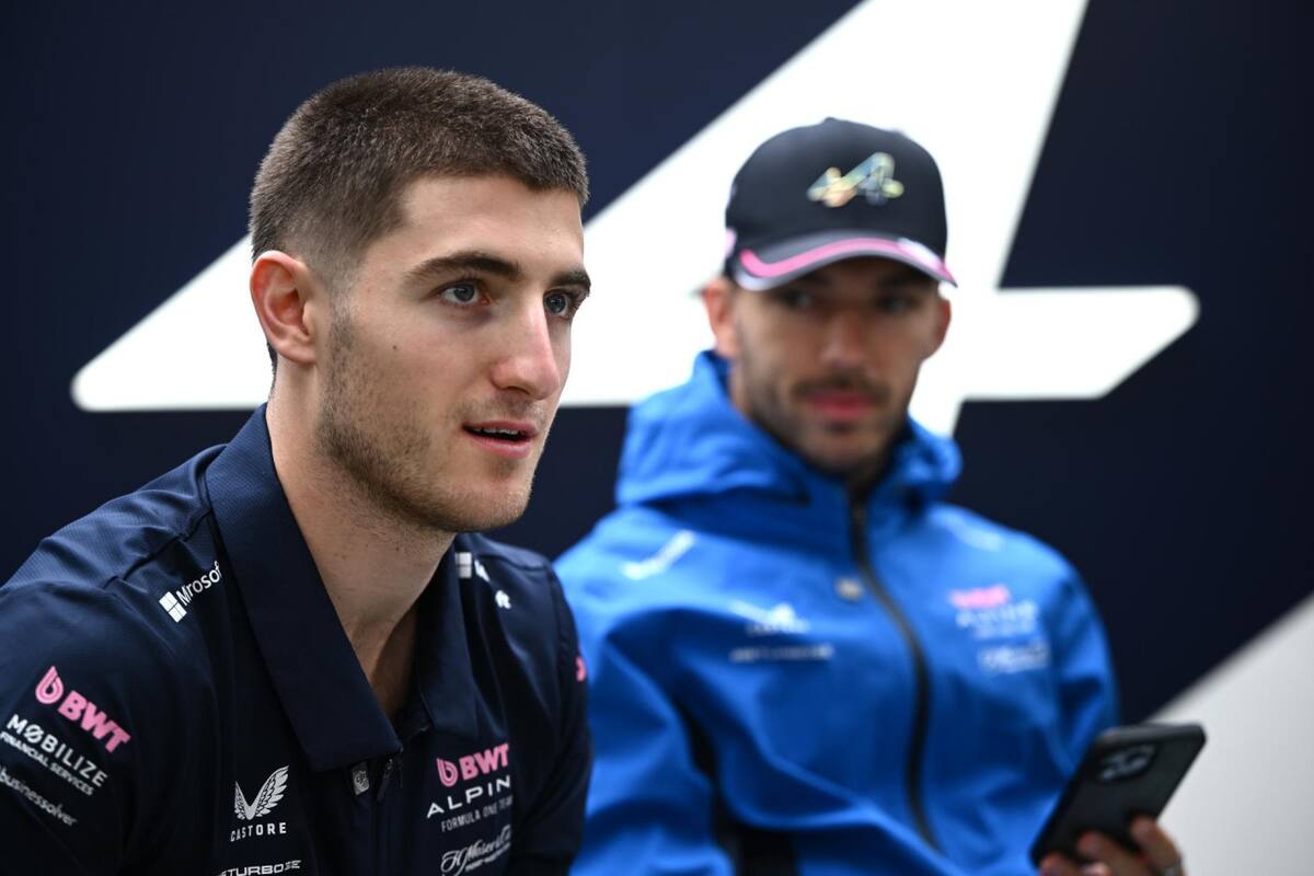 Jack Doohan y Pierre Gasly, pilotos de Alpine. Foto: EFE.