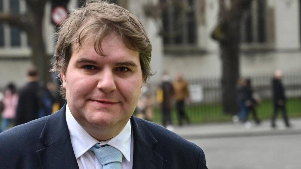 Jamie Wallis, diputado de Reino Unido
