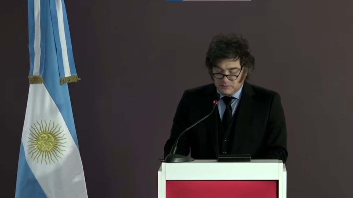 Javier MIlei presidente de Argentina hablando en la inauguración de las plantas de litio de Río Tinto en Catamarca.