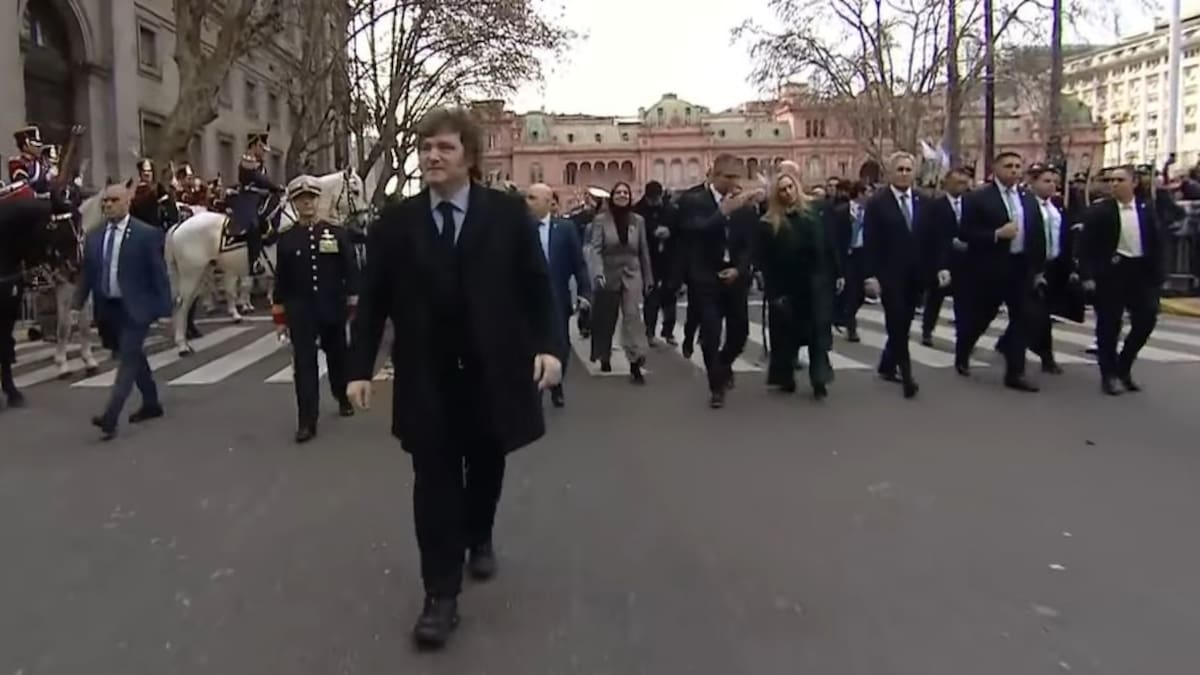 Tras la cadena nacional, Javier Milei volvió a Buenos Aires y encabeza el Tedeum del 9 de julio por el Día de la Independencia
