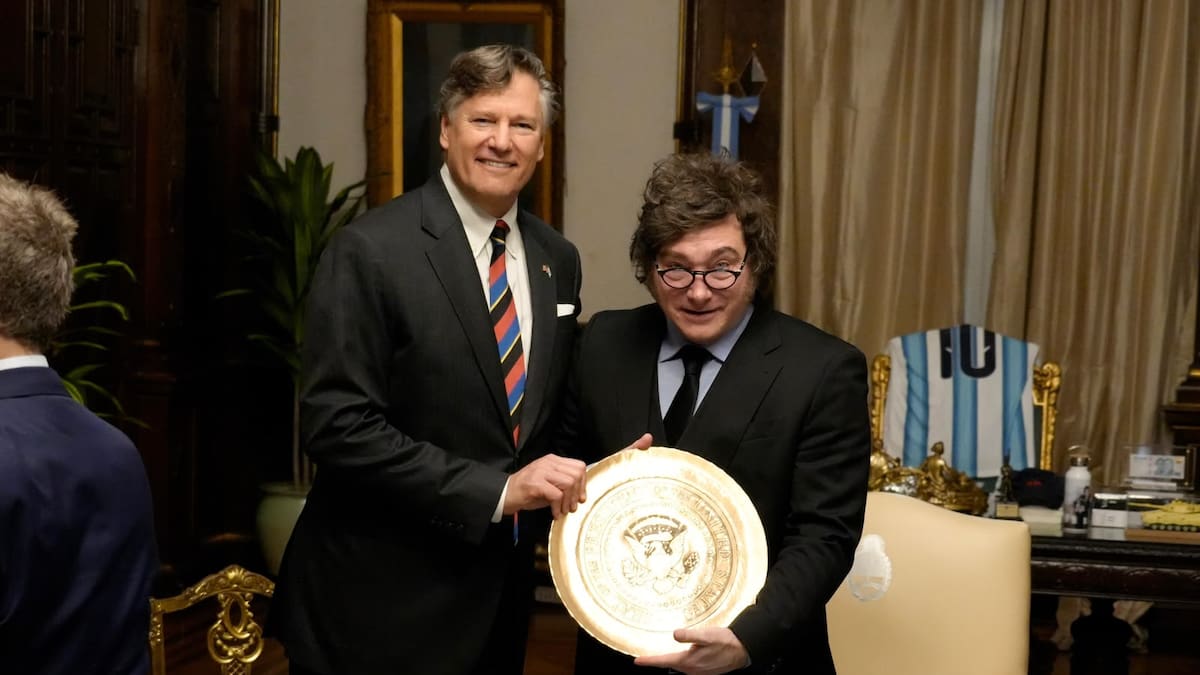 Javier Milei y Christopher Landau en Casa Rosada.